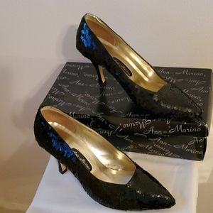 Women's heels, Black Sequin like new. 3 inch heels